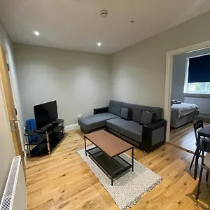  Appartement Lovely 1 Bedroom With On Street Parking